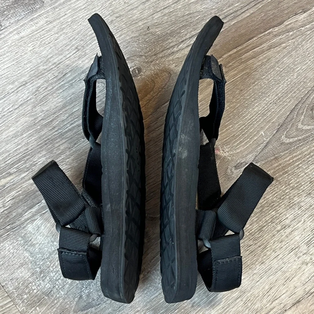 Teva Original Universal Mens Black Sport Sandals 1004010 Size 9